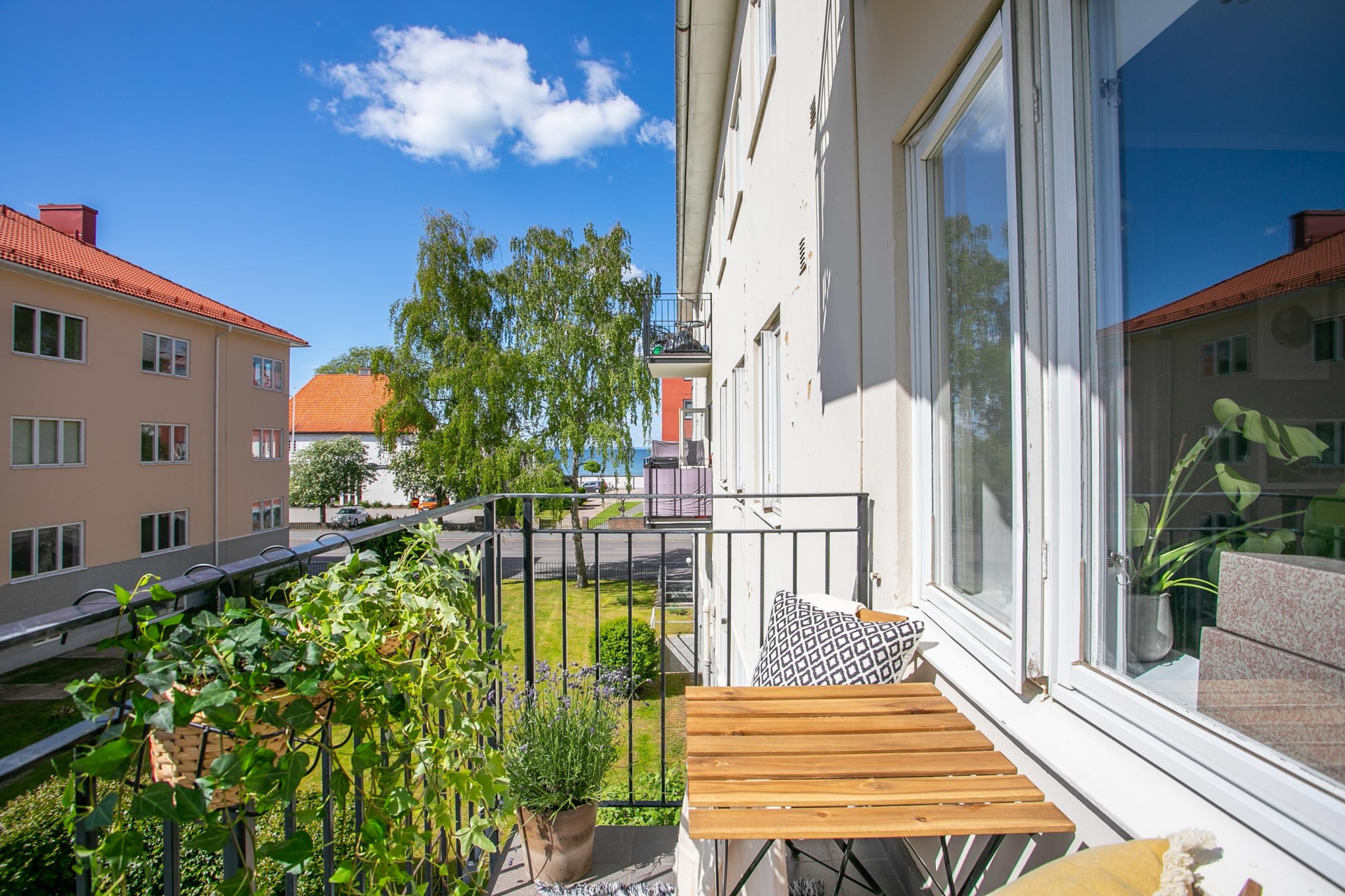 Balkong i väster