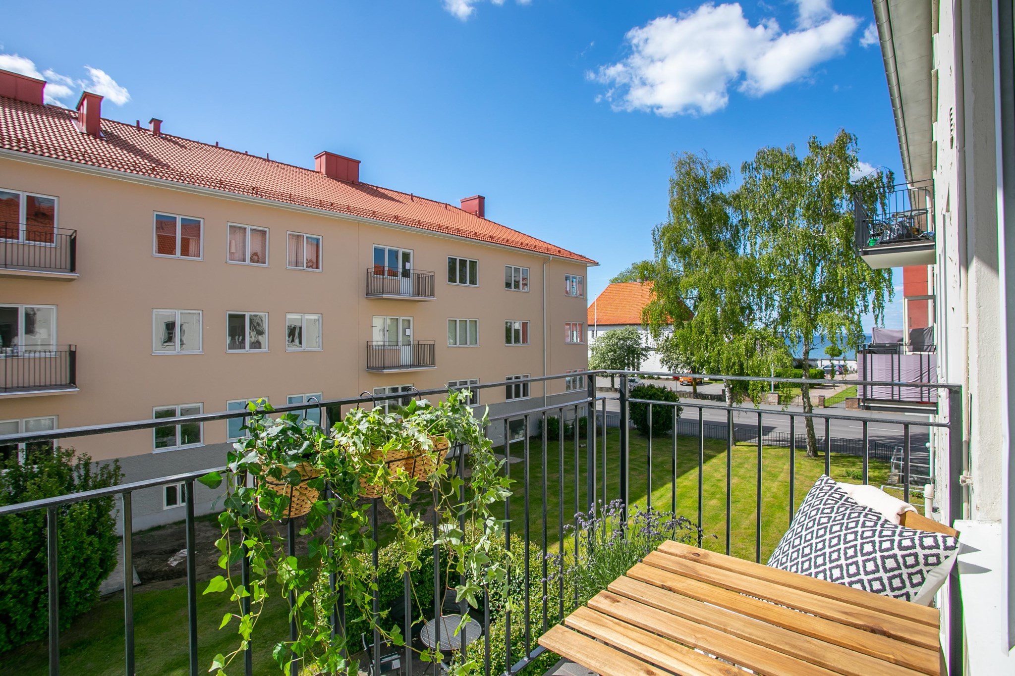 Balkong i väster